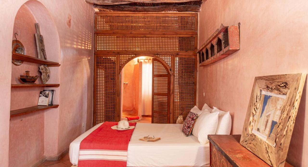 Dar Cherazade & Spa เอสเซาอิรา ภายนอก รูปภาพ